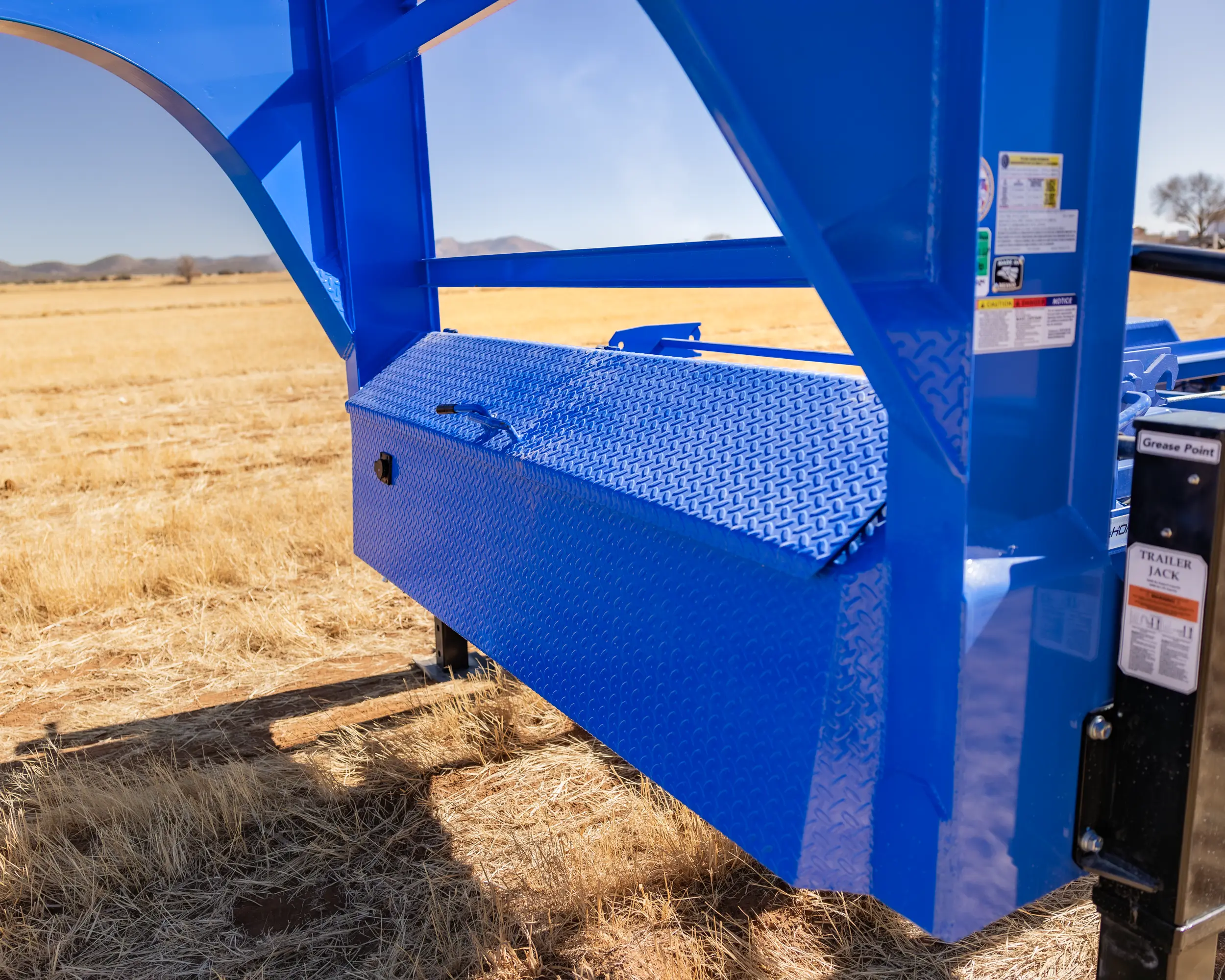 horizon trailers img